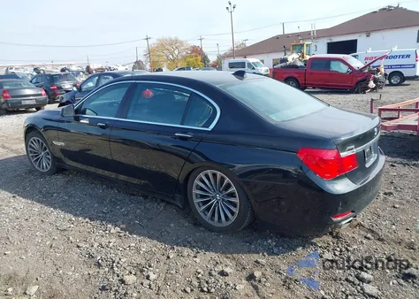 2011 BMW 750Li xDrive из США, поврежденный, VIN WBAKC8C59BC434177